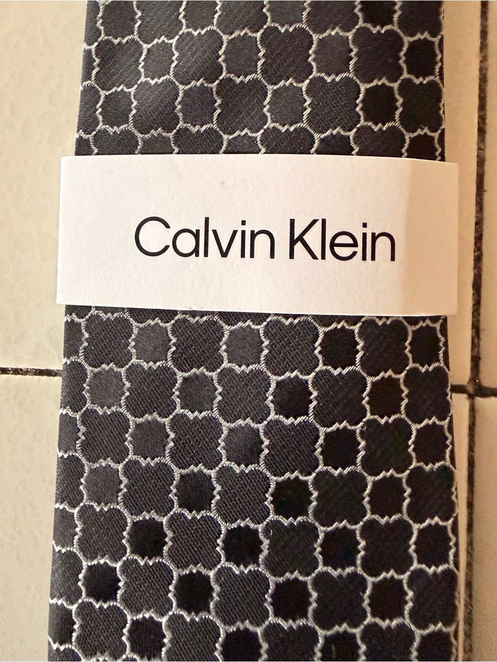 NWT Calvin Klein Silk Blend Tie Necktie Shades of Gray FATHER’S DAY Retails $69.